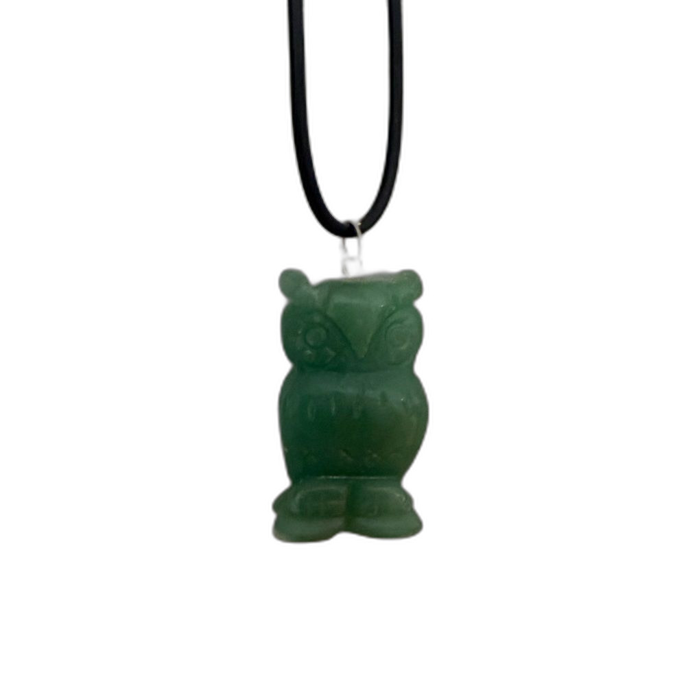 Vintage Green Stone Owl Pendant Necklace